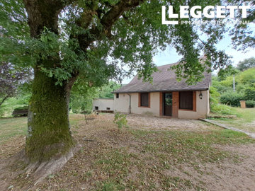 1 - Issy-l'Évêque, House