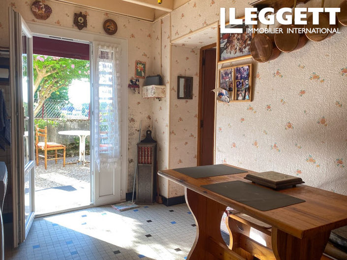 Image No.10-2 Bed House for sale