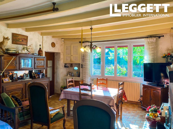 Image No.8-2 Bed House for sale