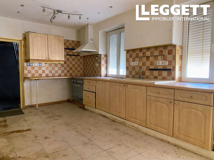 Image No.4-2 Bed House for sale