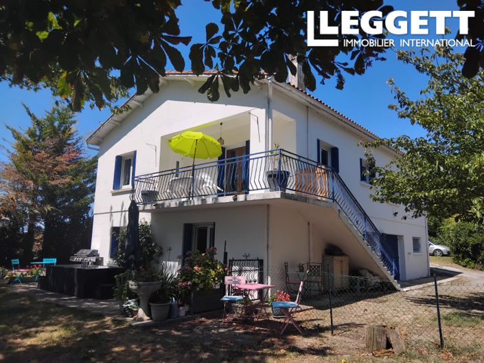 Image No.1-4 Bed House for sale