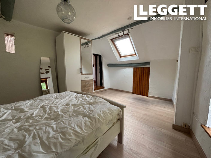 Image No.10-3 Bed House for sale