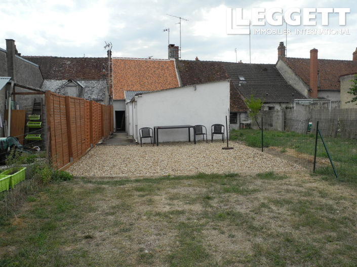 Image No.8-2 Bed House for sale