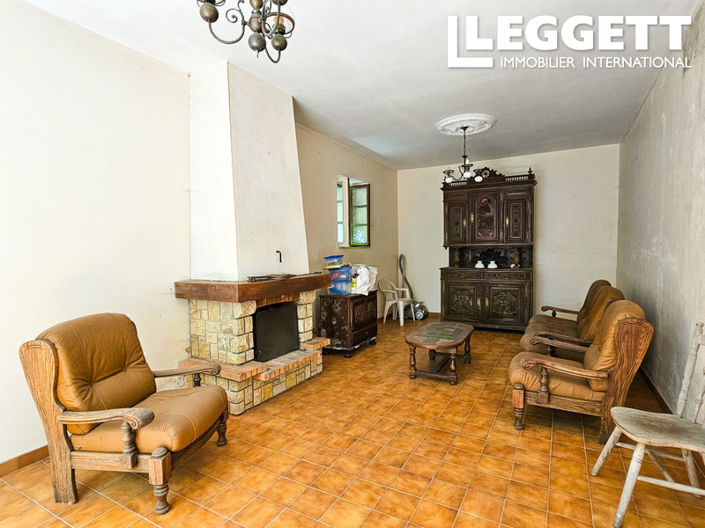 Image No.6-3 Bed House for sale