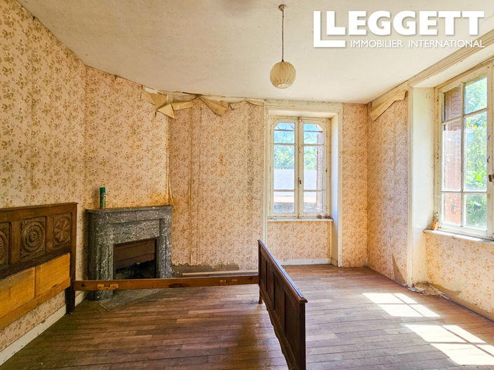 Image No.8-3 Bed House for sale