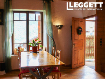 ahr0chm6ly9jzg4uagvzdglhlmltbw8vaw1hz2uvvevom