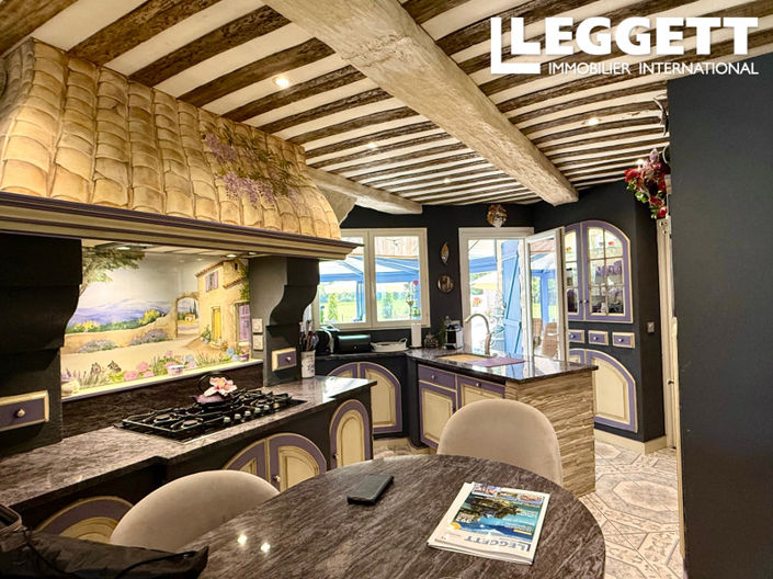 Image No.8-3 Bed House for sale