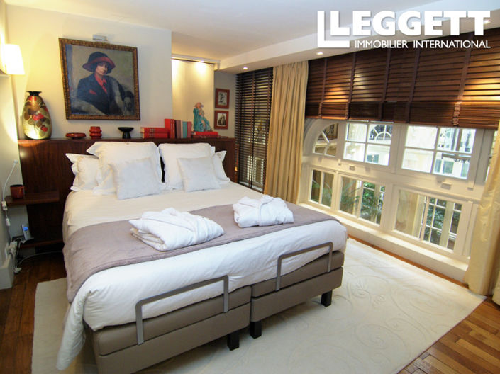 Image No.10-2 Bed Apartment for sale