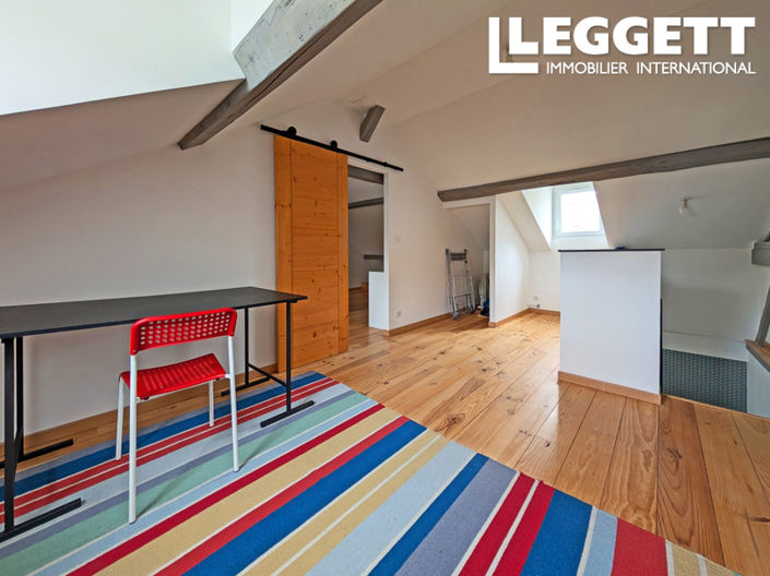 Image No.8-3 Bed House for sale