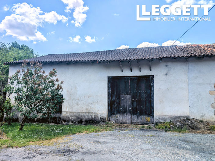 Image No.9-3 Bed House for sale