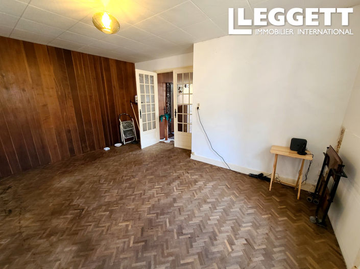 Image No.2-2 Bed House for sale