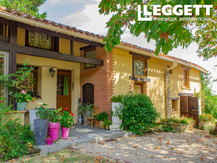 Image No.1-4 Bed House for sale