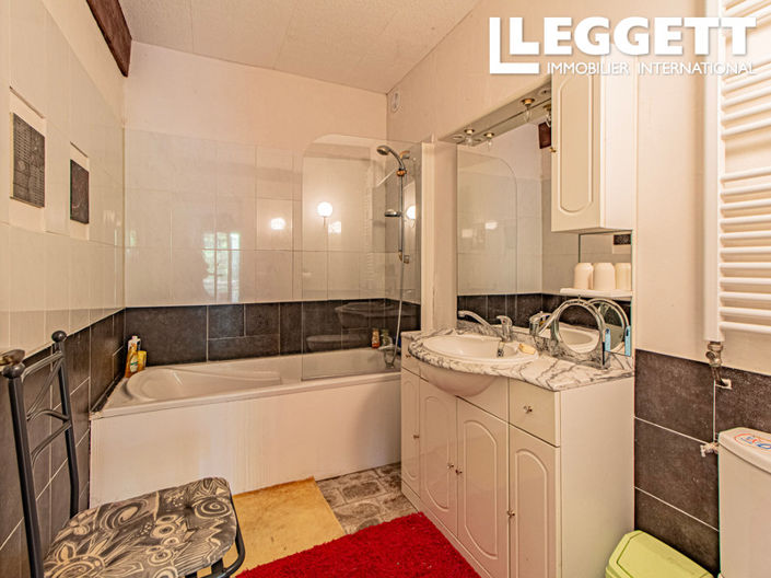 Image No.10-4 Bed House for sale