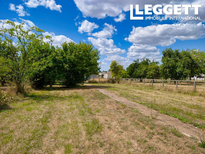 Image No.10-3 Bed House for sale