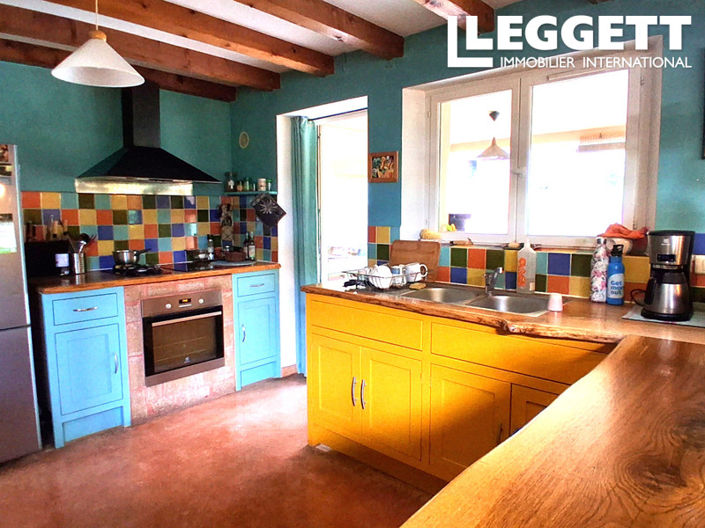 Image No.6-4 Bed House for sale