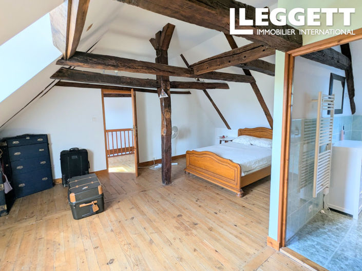 Image No.4-5 Bed House for sale