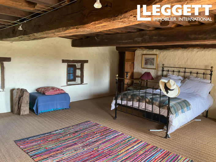 Image No.5-4 Bed House for sale