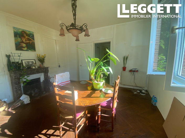 Image No.2-4 Bed House for sale