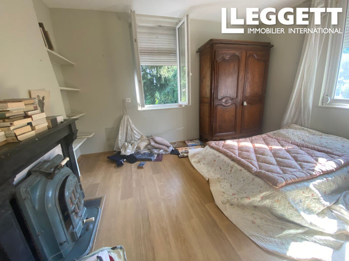 Image No.3-4 Bed House for sale