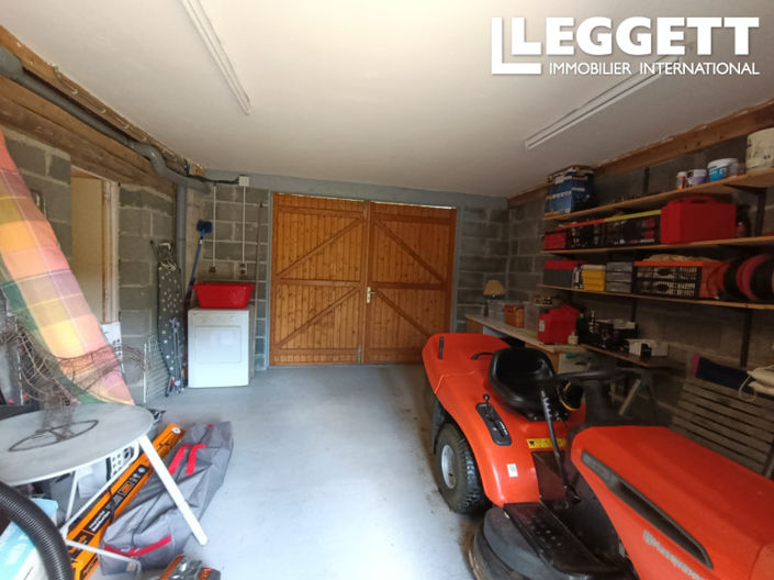 Image No.6-4 Bed House for sale