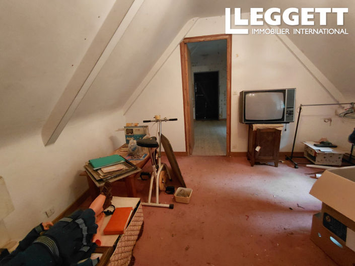 Image No.10-4 Bed House for sale