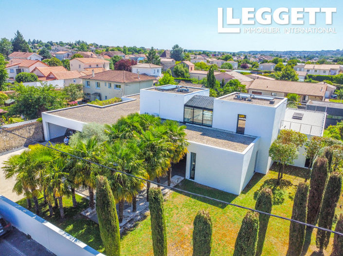 Image No.4-5 Bed House for sale