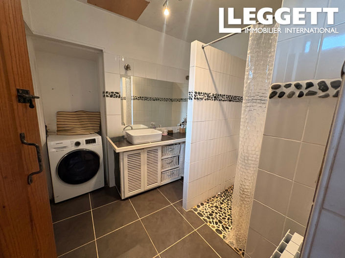 Image No.9-2 Bed House for sale