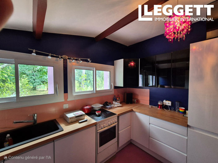 Image No.10-5 Bed House for sale