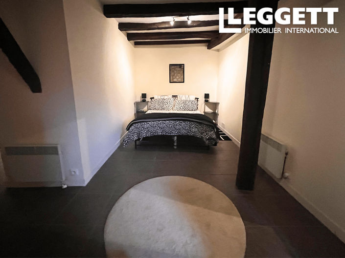 Image No.6-3 Bed House for sale