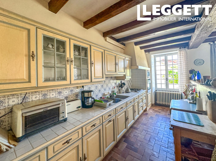 Image No.7-4 Bed House for sale