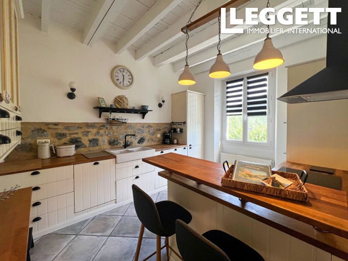 Image No.3-4 Bed House for sale