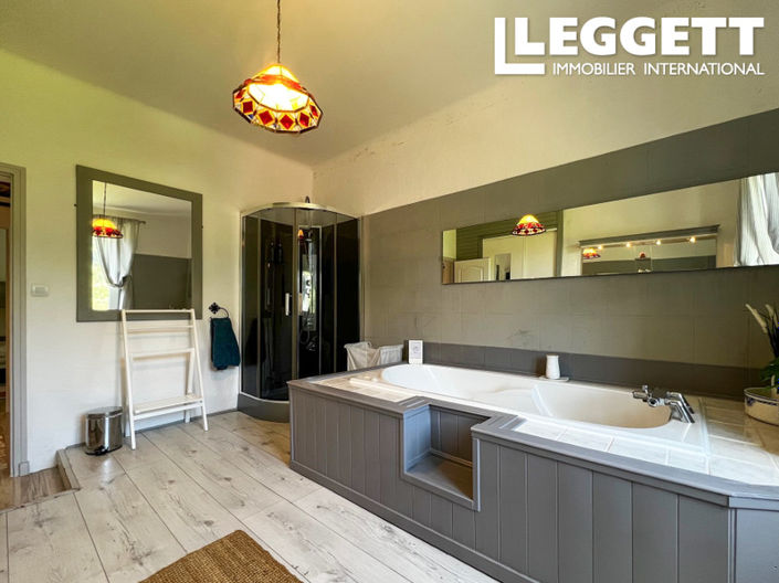 Image No.5-4 Bed House for sale