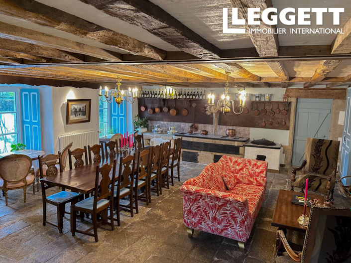 Image No.3-12 Bed Chateaux for sale