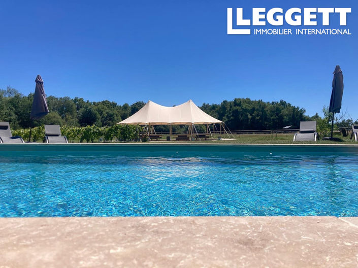 Image No.9-12 Bed Chateaux for sale