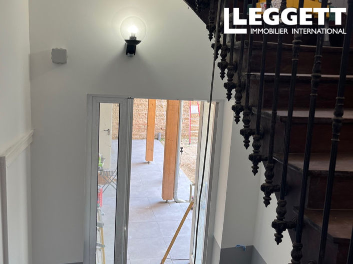 Image No.5-6 Bed House for sale