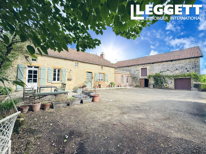 Image No.1-4 Bed House for sale