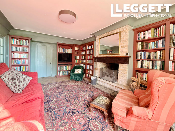 Image No.6-4 Bed House for sale