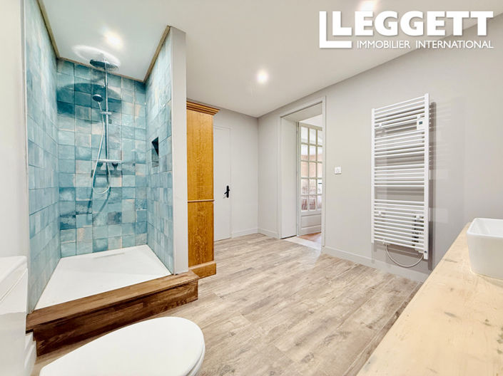 Image No.9-4 Bed House for sale