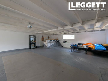 ahr0chm6ly9jzg4uagvzdglhlmltbw8vaw1hz2uvvevom