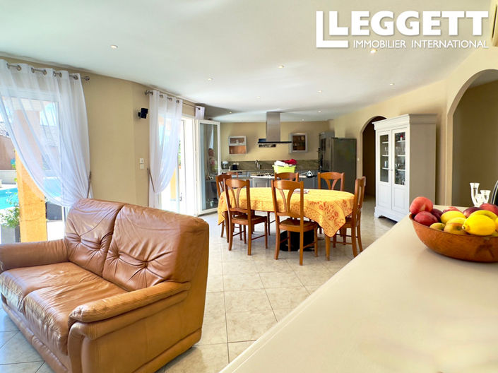 Image No.4-4 Bed House for sale