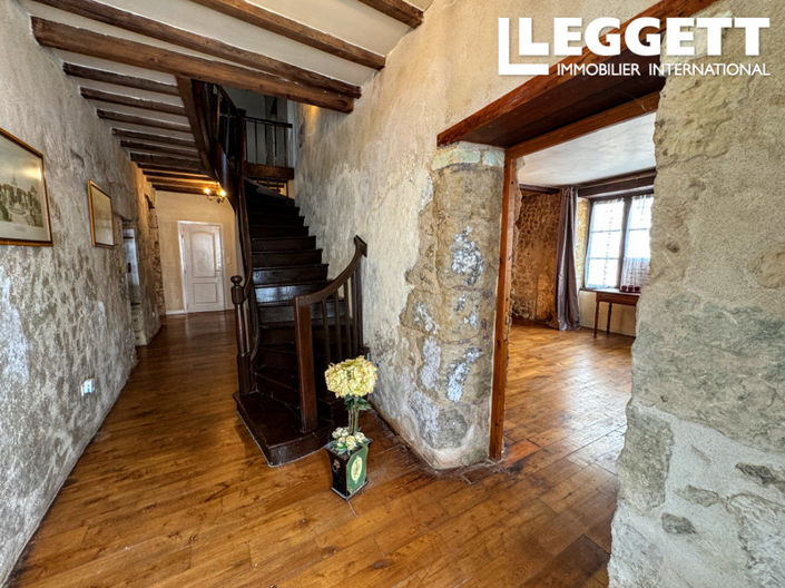 Image No.6-4 Bed House for sale