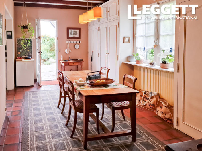 Image No.5-4 Bed House for sale