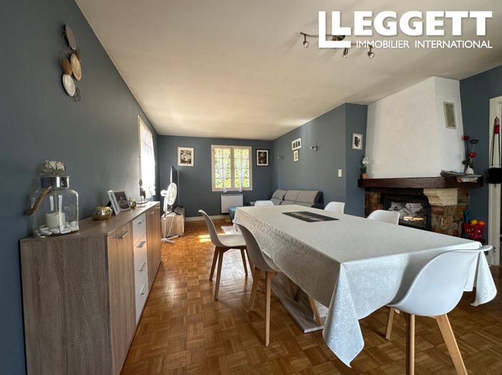 Image No.2-3 Bed House for sale