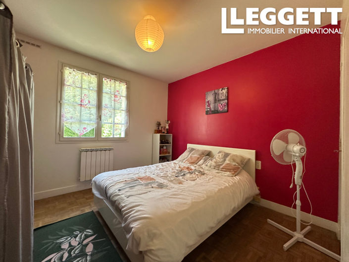 Image No.6-3 Bed House for sale