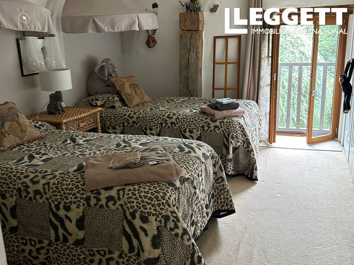 Image No.7-4 Bed House for sale