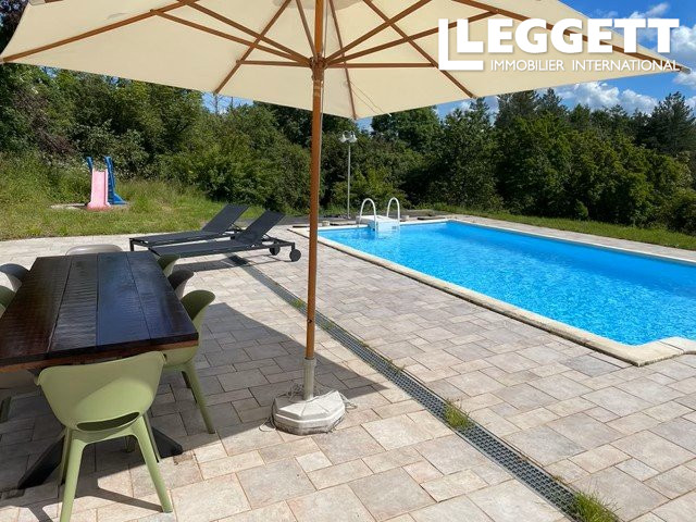 Image No.6-4 Bed House for sale