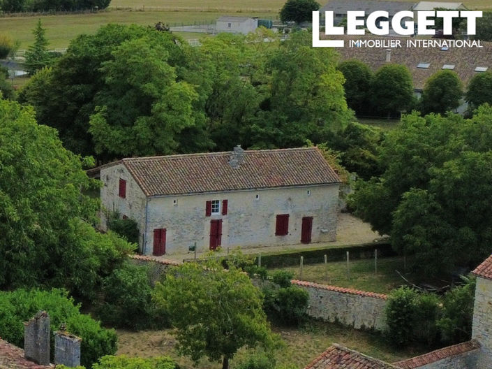 Image No.8-20 Bed House for sale