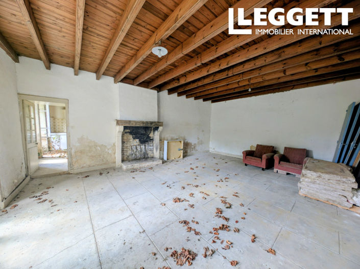 Image No.8-1 Bed House for sale