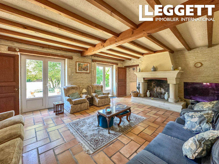 Image No.7-5 Bed House for sale