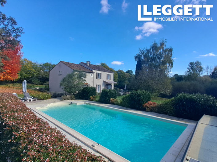 Image No.1-5 Bed House for sale